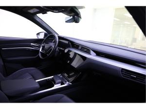 Miniature 13 Audi Q8 e-tron Base 2024