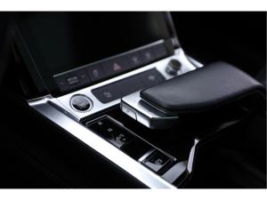 Miniature 20 Audi Q8 e-tron Base 2024