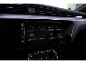 Miniature 25 Audi Q8 e-tron Base 2024