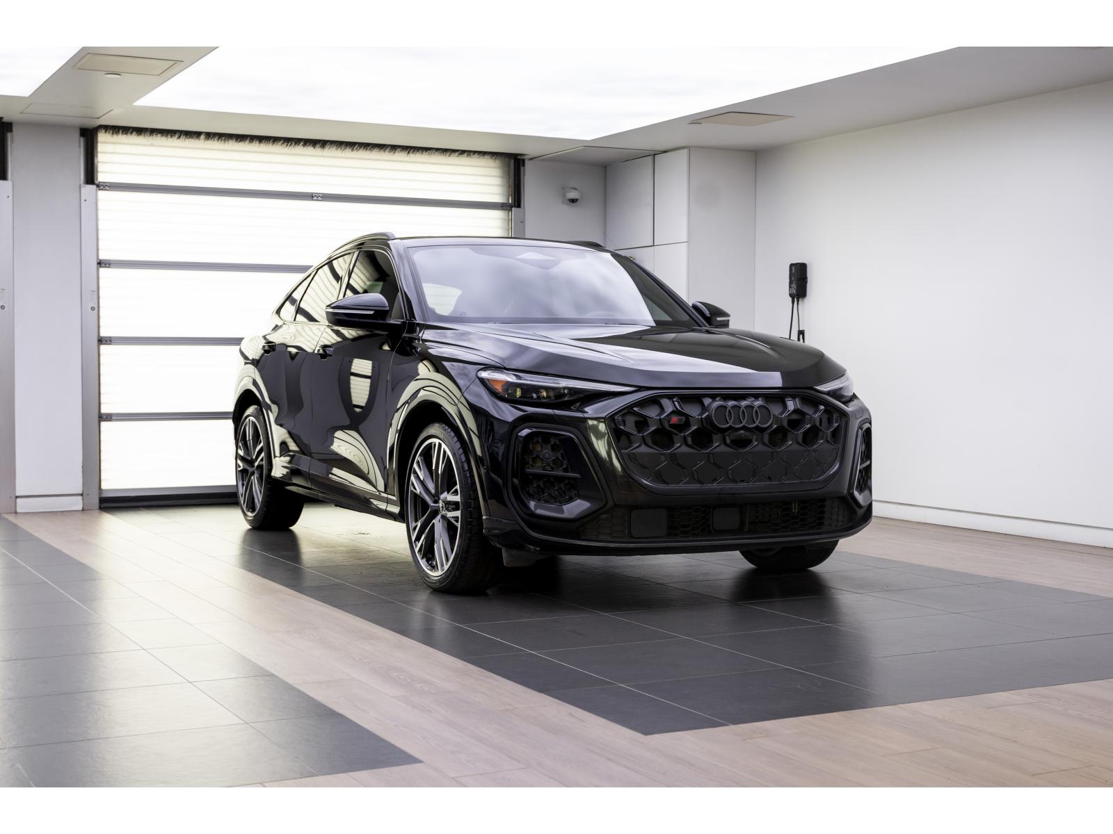 2025 Audi SQ5 Sportback 3.0T quattro Premium Plus