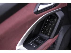 Miniature 24 Audi SQ5 3.0T Progressiv 2025