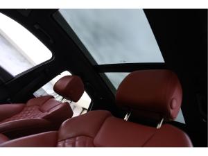 Miniature 32 Audi SQ5 Progressiv 2024
