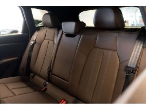 Thumbnail 15 Audi Q6 e-tron Quattro   Ensemble Commodité 2025