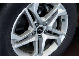 Thumbnail 8 Audi Q5 Komfort 45   Carplay   Volant chauffant 2023