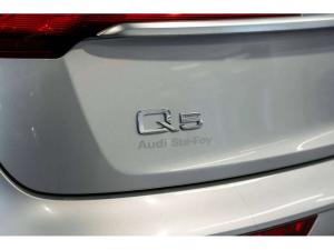 Thumbnail 30 Audi Q5 Komfort 45   Carplay   Volant chauffant 2023