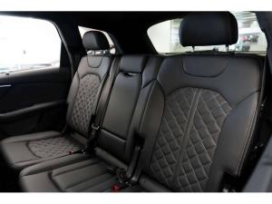 Miniature 16 Audi SQ7 Carbon Package   Exhaust Sport   Massage seats 2026
