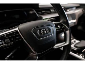 Thumbnail 20 Audi Q8 e-tron Black Competition Package   Hitch 2024