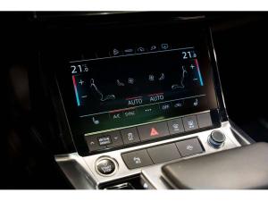 Thumbnail 30 Audi Q8 e-tron Black Competition Package   Hitch 2024