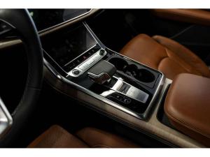 Miniature 16 Audi Q7 Technik   Black Optics   Hitch   B&amp;O 2025