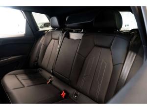 Thumbnail 15 Audi Q4 e-tron 55 Premium Package   S-Line   409 km 2024