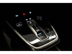 Thumbnail 16 Audi Q4 e-tron 55 Premium Package   S-Line   409 km 2024