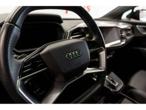 Thumbnail 11 Audi Q4 e-tron 50 quattro   Black Optics Package   389 km 2023