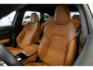 Miniature 14 Audi RS 6 Avant Carbon Optic Package   Full Leather Package 2025