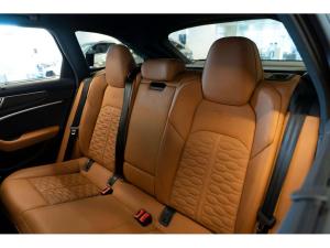 Miniature 16 Audi RS 6 Avant Carbon Optic Package   Full Leather Package 2025