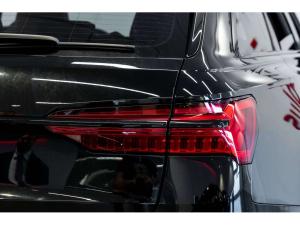 Miniature 30 Audi RS 6 Avant Carbon Optic Package   Full Leather Package 2025