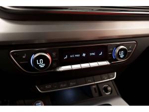 Miniature 33 Audi SQ5 Black Optics   Quantum Gray   Toit panoramique 2022