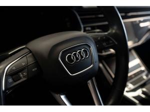 Miniature 10 Audi Q7 Progressiv 2023