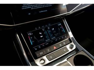 Miniature 18 Audi Q7 Progressiv 2023