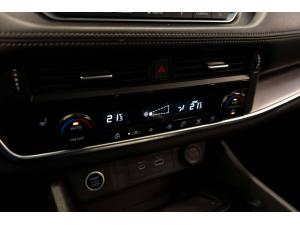 Miniature 28 Nissan Rogue SV AWD Moonroof   Camera 360   Volant chauffant 2023