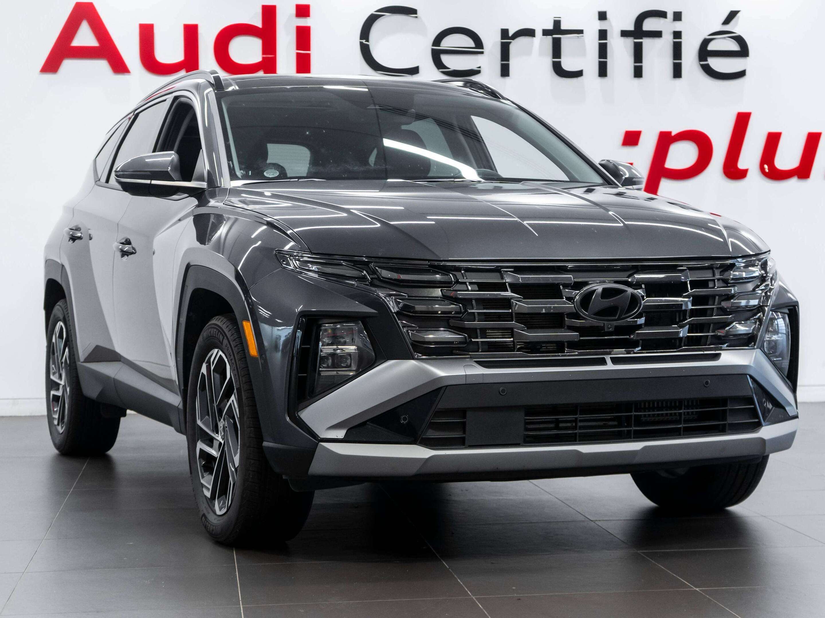 Image 1 Hyundai Tucson Ultimate 2025