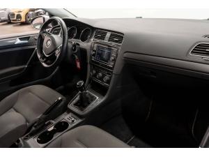 Miniature 12 Volkswagen Golf Comfortline   5 portes   Manuelle   Siège chauff. 2019