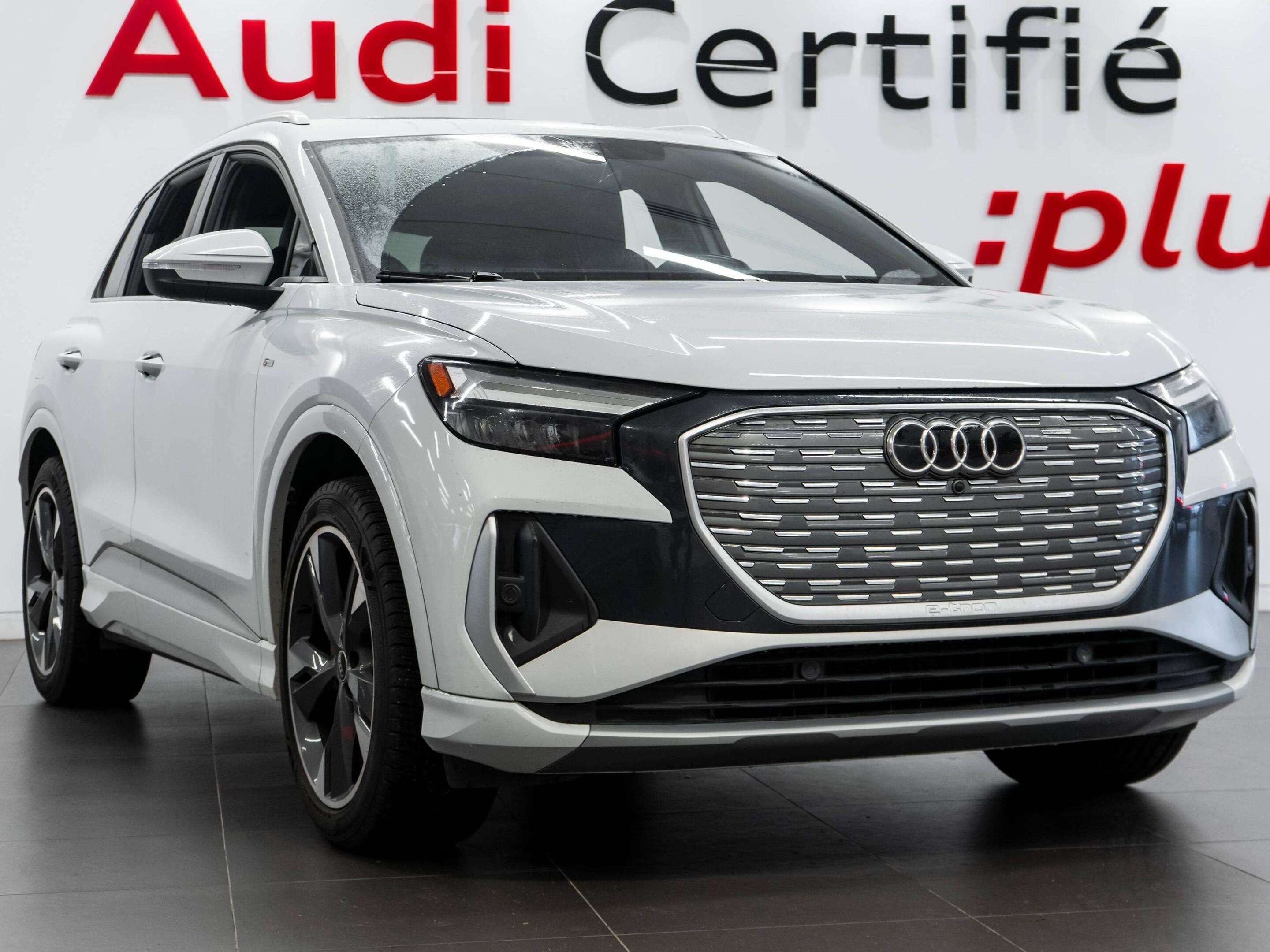 Image 1 Audi Q4 e-tron Progressiv 2022