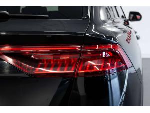 Miniature 28 Audi SQ8 Black Optics   Exhaust Sport   B&O   500 hp 2023