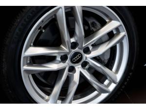 Miniature 8 Audi A4 Technik 2020