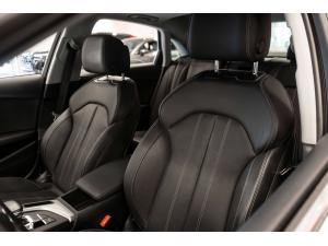 Miniature 12 Audi A4 Technik 2020