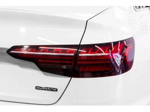 Miniature 28 Audi A4 Technik 2020