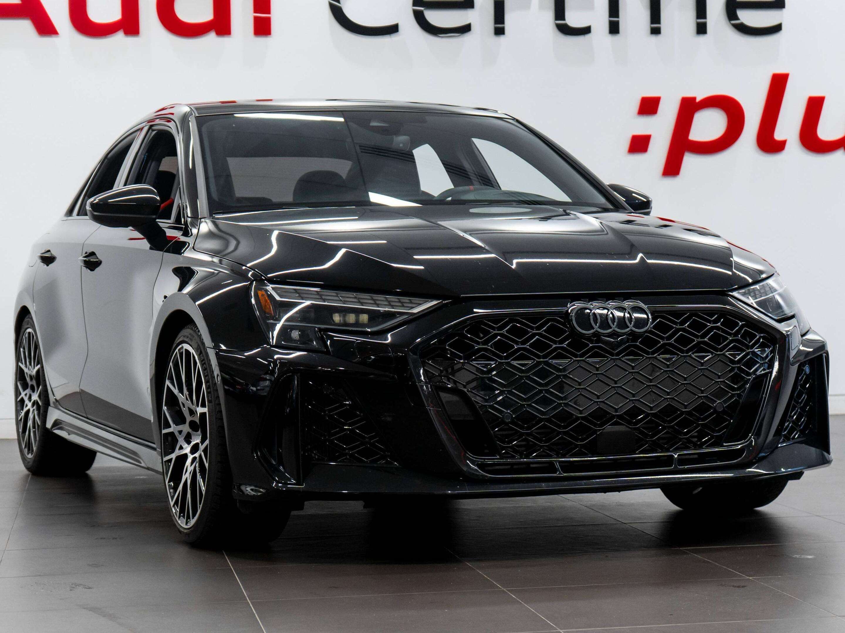 Image 1 Audi RS 3 2.5T quattro 394 ch RS Design HUD Carplay 2025