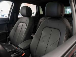 Miniature 19 Audi Q3 Komfort 2023