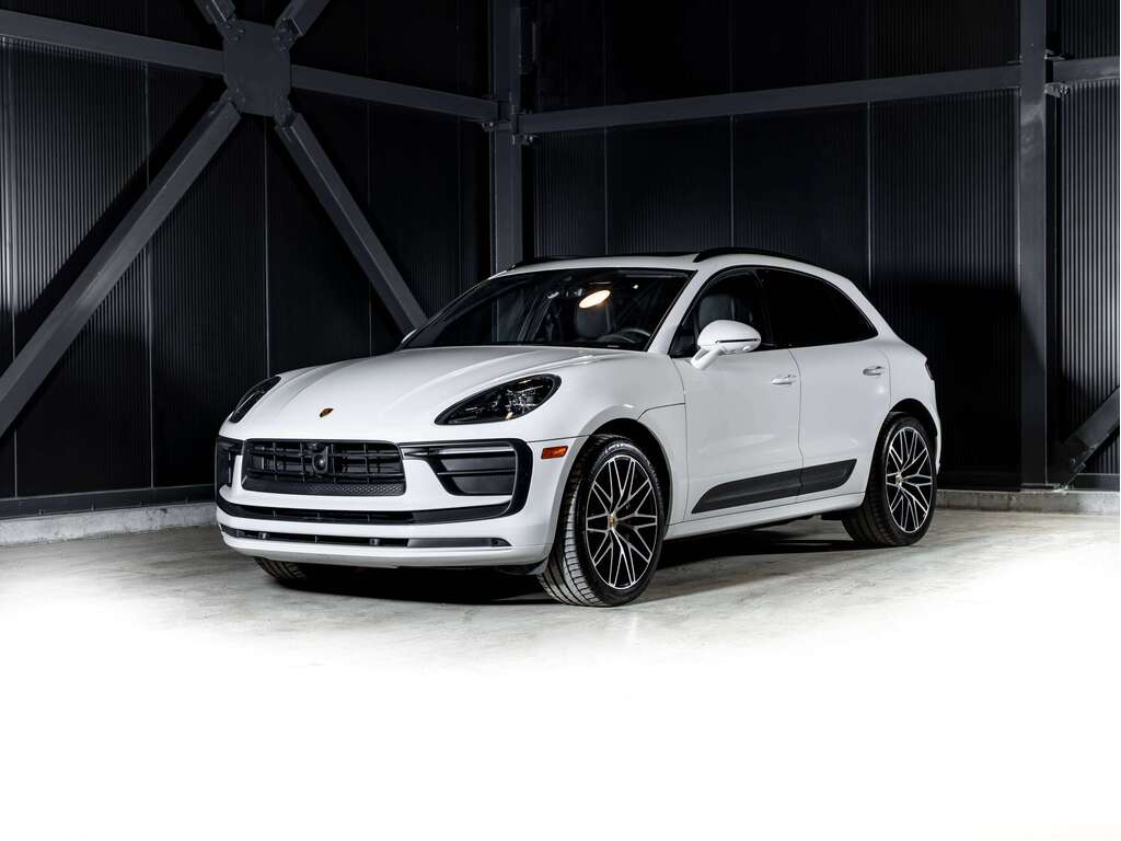 Image 1 Porsche Macan 2025 Macan - CPO 2025