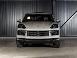Miniature 10 Porsche Cayenne  2024