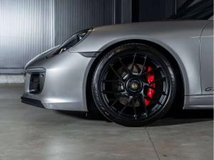 Miniature 17 Porsche 911 2017 911 Carrera GTS - CPO 2017