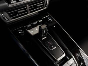 Thumbnail 25 Porsche 911 2026 911 Carrera 4S - CPO 2026