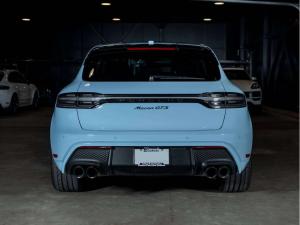 Miniature 8 Porsche Macan 2026 Macan GTS - PTS Gulf Blue 2026