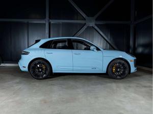 Miniature 9 Porsche Macan 2026 Macan GTS - PTS Gulf Blue 2026