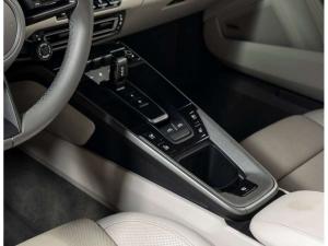 Miniature 25 Porsche 911 2022 911 Targa 4S - CPO 2022