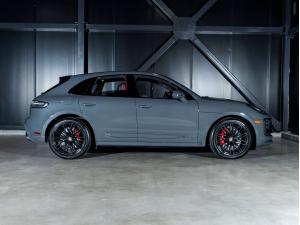 Miniature 9 Porsche Macan Gts 2024