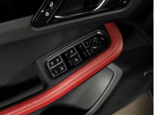 Miniature 25 Porsche Macan Gts 2024