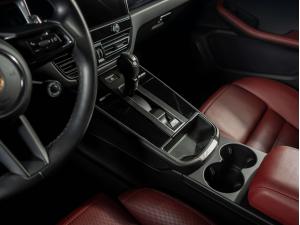 Miniature 26 Porsche Macan Gts 2024