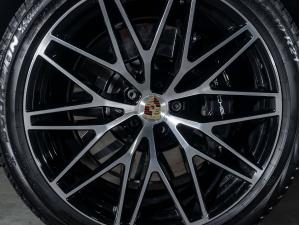Miniature 13 Porsche Macan Gts 2024