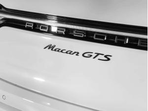 Miniature 18 Porsche Macan Gts 2024