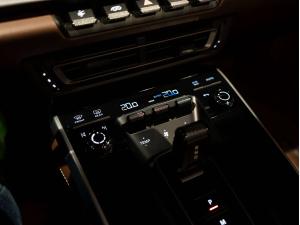 Miniature 32 Porsche 911 Turbo S 2022