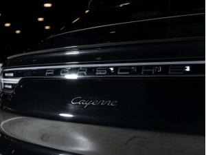 Miniature 22 Porsche Cayenne 2023 Cayenne Coupe PE - CPO 2023