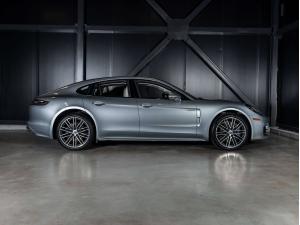 Miniature 9 Porsche Panamera 2023 Panamera 4 e-Hybrid PE - CPO 2023