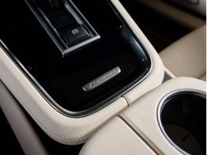 Miniature 25 Porsche Panamera 2023 Panamera 4 e-Hybrid PE - CPO 2023