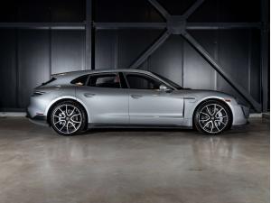 Miniature 10 Porsche Taycan 2024 Taycan GTS Sport Turismo - CPO 2024