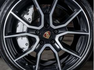 Miniature 13 Porsche Taycan 2024 Taycan GTS Sport Turismo - CPO 2024